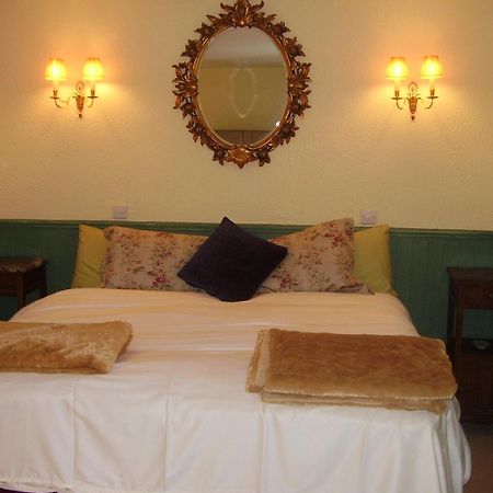 Glenboy Country Accommodation Oldcastle المظهر الخارجي الصورة
